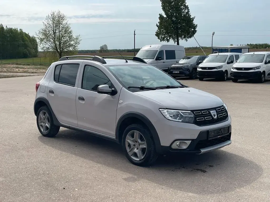 Gebraucht Dacia Sandero Stepway 90 PS (66 kW) 2020 Weiß Limousine