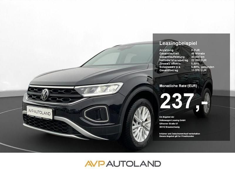 Gebraucht VW T-Roc Life 116 PS (85 kW) 2024 Deep black perleffekt SUV