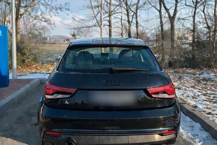 Gebraucht Audi A1 95 PS (69 kW) 2016 Schwarz Kleinwagen