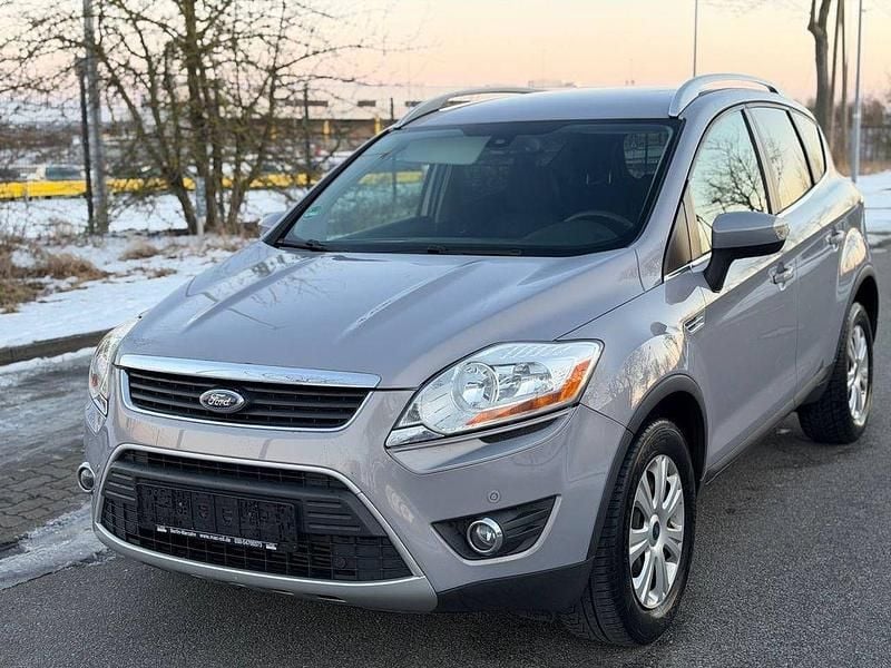 Gebraucht Ford Kuga Titanium 163 PS (119 kW) 2010 Beige SUV