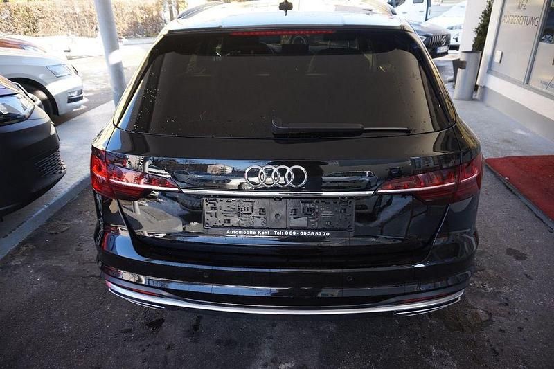 Gebraucht Audi A4 Advanced 204 PS (150 kW) 2022 Schwarz Kombi