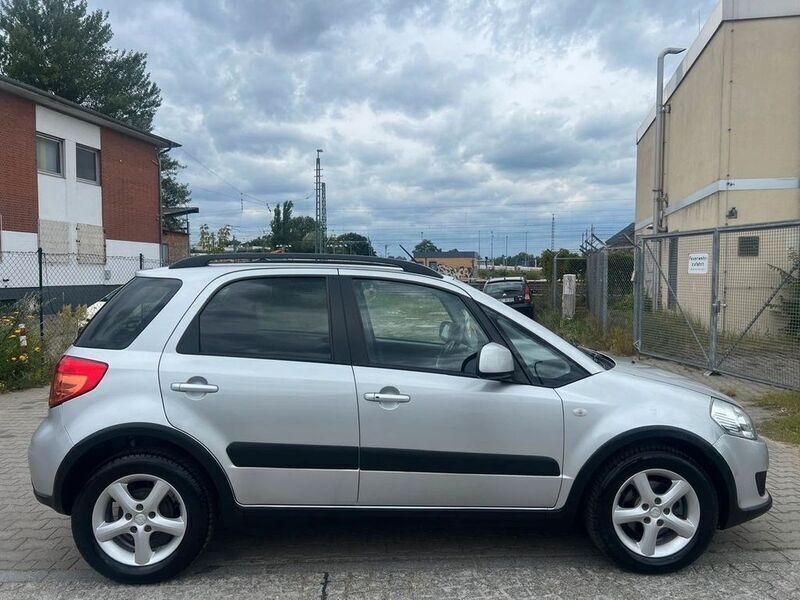 Gebraucht Suzuki SX4 Club 107 PS (78 kW) 2008 Grau SUV