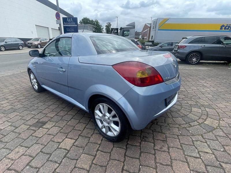 Gebraucht Opel Tigra Edition 90 PS (66 kW) 2007 Blau Cabrio