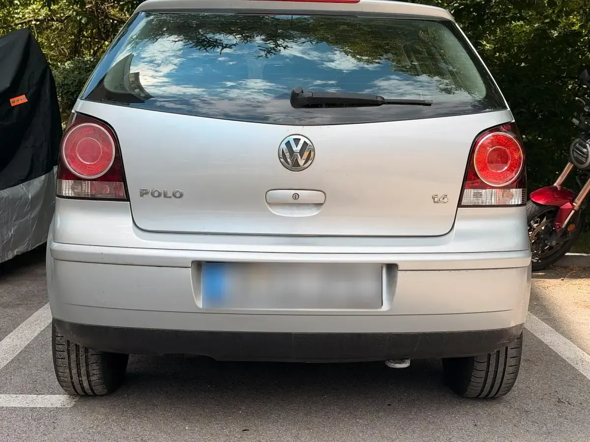 Gebraucht VW Polo 80 PS (58 kW) 2006 Silber Kleinwagen
