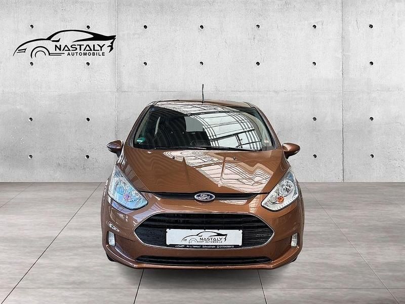 Gebraucht Ford B-MAX SYNC Edition 101 PS (74 kW) 2016 Braun Van / Kleinbus
