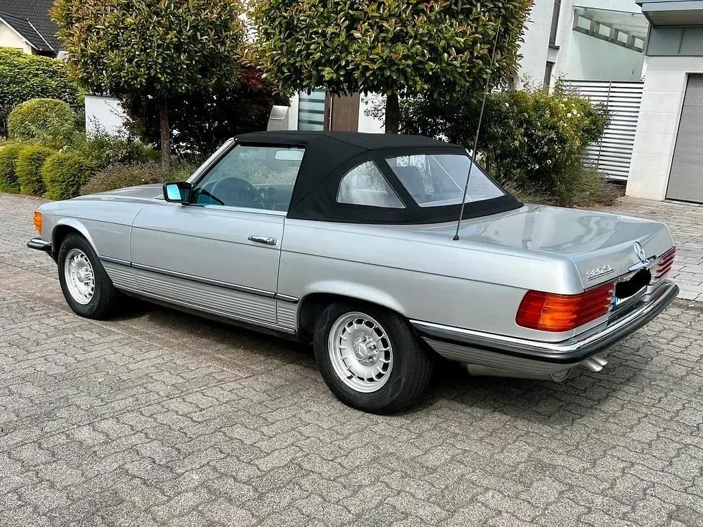 Gebraucht Mercedes SL380 218 PS (160 kW) 1985 Silber Cabrio