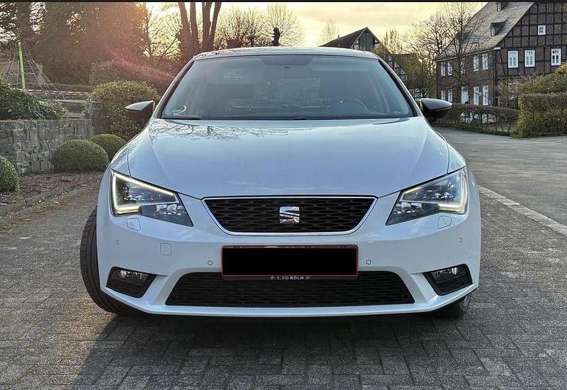 Gebraucht Seat Leon 110 PS (80 kW) 2016 Weiß Limousine