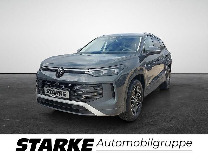 Neu VW Tayron Elegance 150 PS (110 kW) 2025 Schwarz SUV