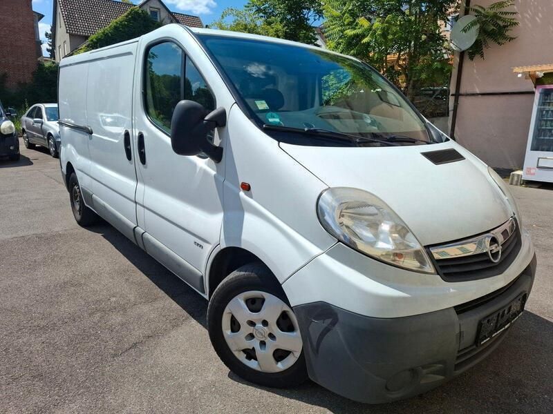 Weiß Gebraucht 2012 Opel Vivaro Van | 4.600 € (Superpreis) - Bild 1/4