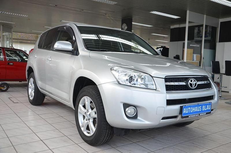 Gebraucht Toyota RAV4 158 PS (116 kW) 2009 Silber SUV