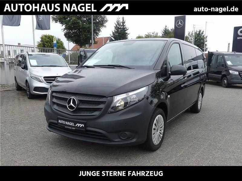 Obsidianschwarz (metallic) Gebraucht 2024 Mercedes Vito Van / Kleinbus | 46.880 € - Bild 1/4