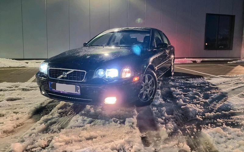 Schwarz Gebraucht 2005 Volvo S80 Limousine | 3.900 € - Bild 1/4