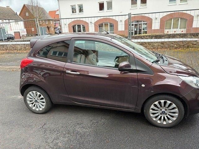 Gebraucht Ford Ka Titanium 69 PS (50 kW) 2010 Braun Kleinwagen