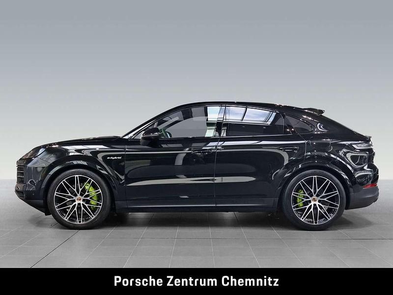 Second-hand Porsche Cayenne 470 CP (345 kW) 2024 Negru SUV