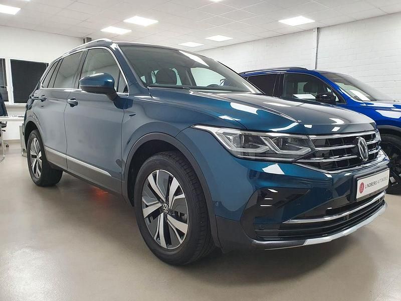 Gebraucht VW Tiguan Elegance 150 PS (110 kW) 2022 Nightshade blue metallic SUV