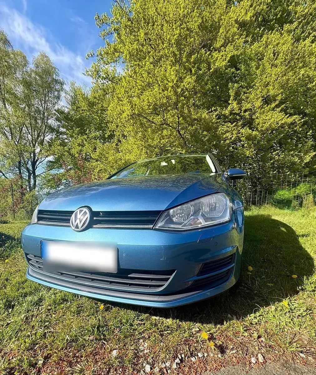 Second-hand VW Golf VII Comfortline 150 CP (110 kW) 2014 Albastru Berlinǎ