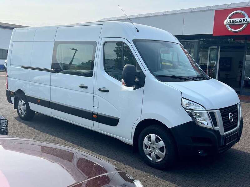 Weiß Gebraucht 2016 Nissan NV400 Comfort Van | 16.630 € (Fairer Preis) - Bild 1/4