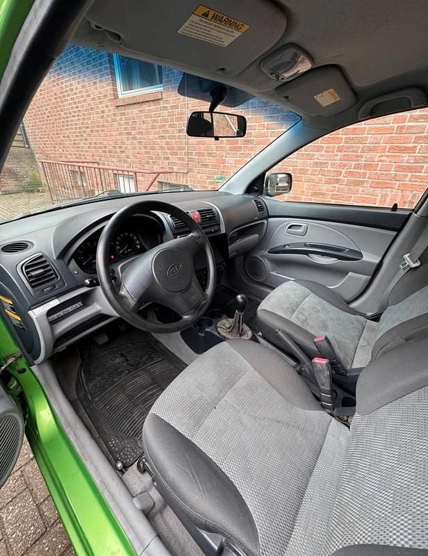 Używany Kia Picanto 64 KM (47 kW) 2004 Zielony Hatchback