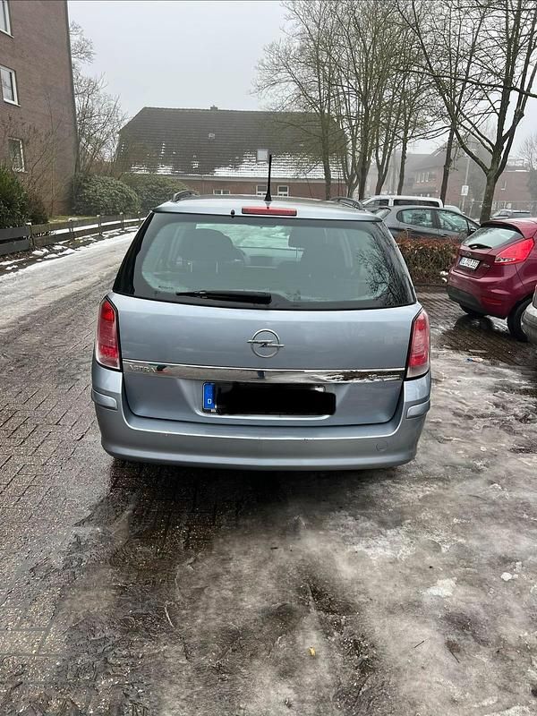 Gebraucht Opel Astra 2005 Grau Kombi