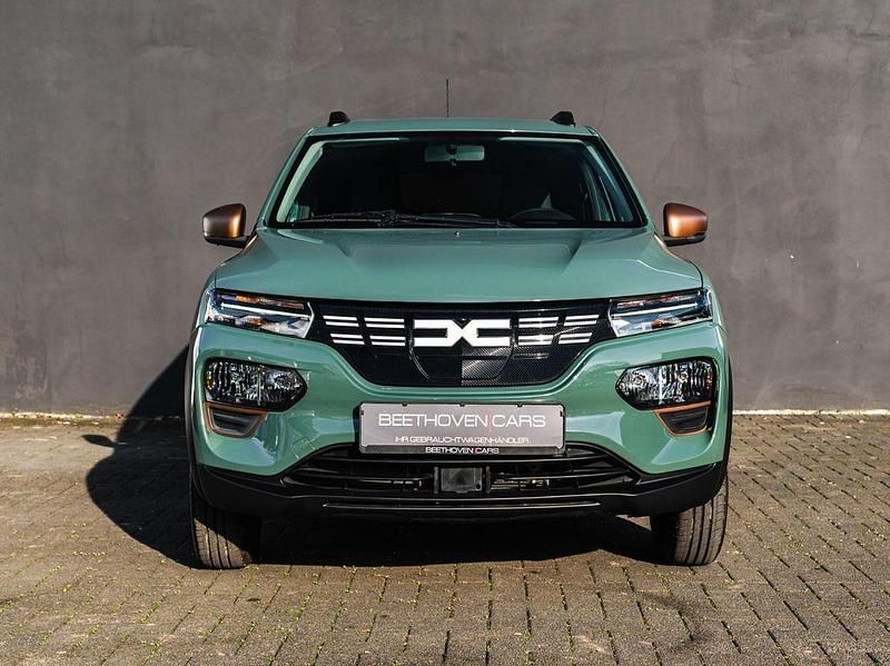 Gebraucht Dacia Spring Extreme 47 kW (65 PS) 2023 Grün Kleinwagen