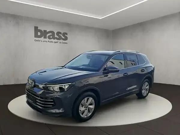 Delfingrau metallic Neu 2026 VW Tiguan SUV | 47.195 € (Fairer Preis) - Bild 1/4