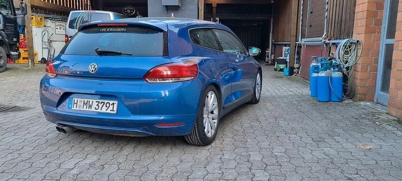 Gebraucht VW Scirocco 140 PS (102 kW) 2009 Blau Coupé