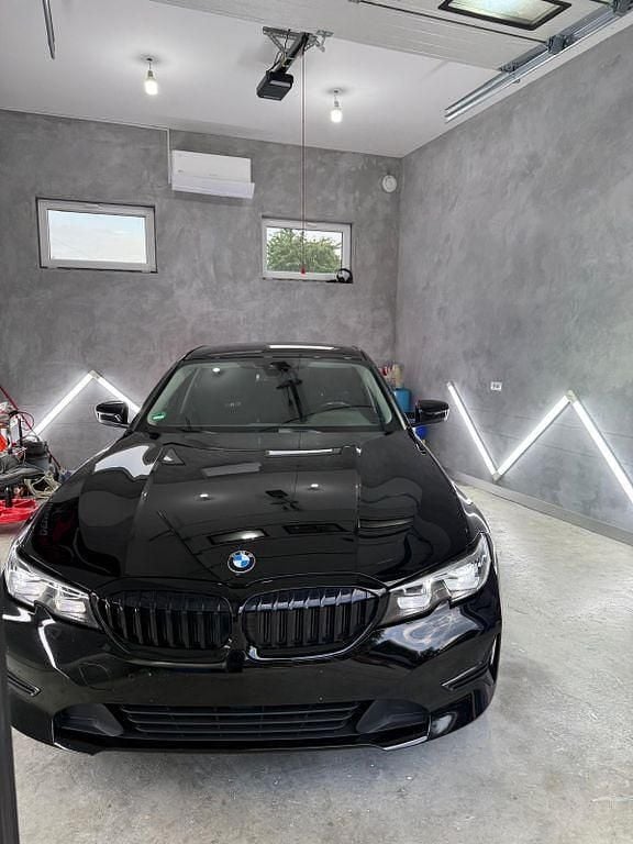 Gebraucht BMW 320 190 PS (139 kW) 2020 Schwarz Limousine