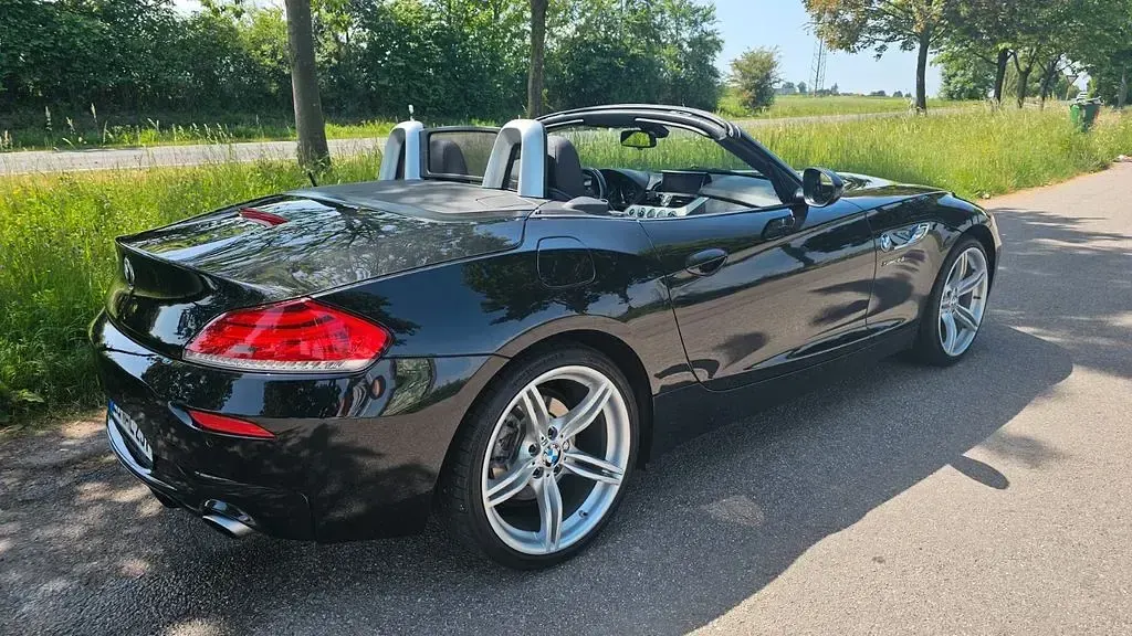 Gebraucht BMW Z4 Performance 306 PS (225 kW) 2014 Schwarz Cabrio