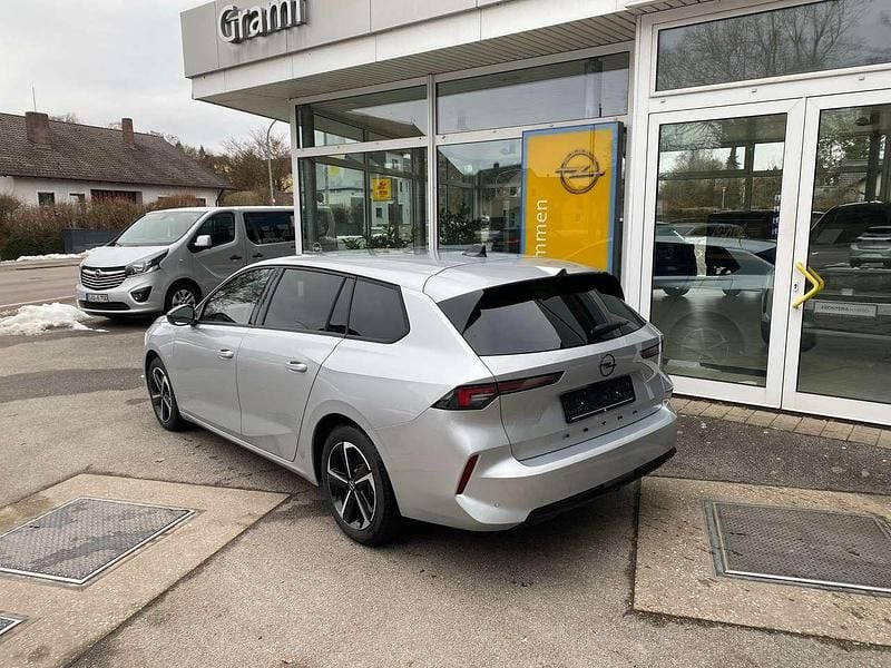 Gebraucht Opel Astra 131 PS (96 kW) 2024 Kristall silber Kombi