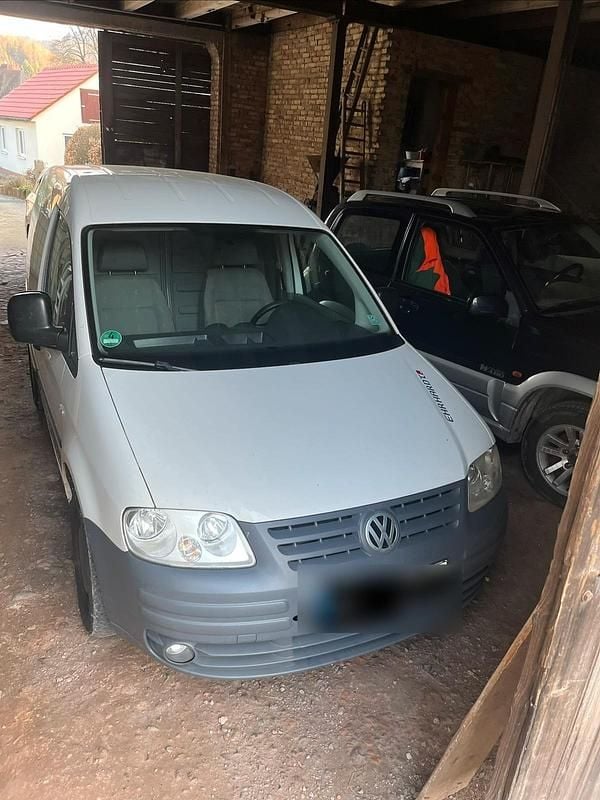 Gebraucht VW Caddy 105 PS (77 kW) 2011 Weiß Van / Kleinbus
