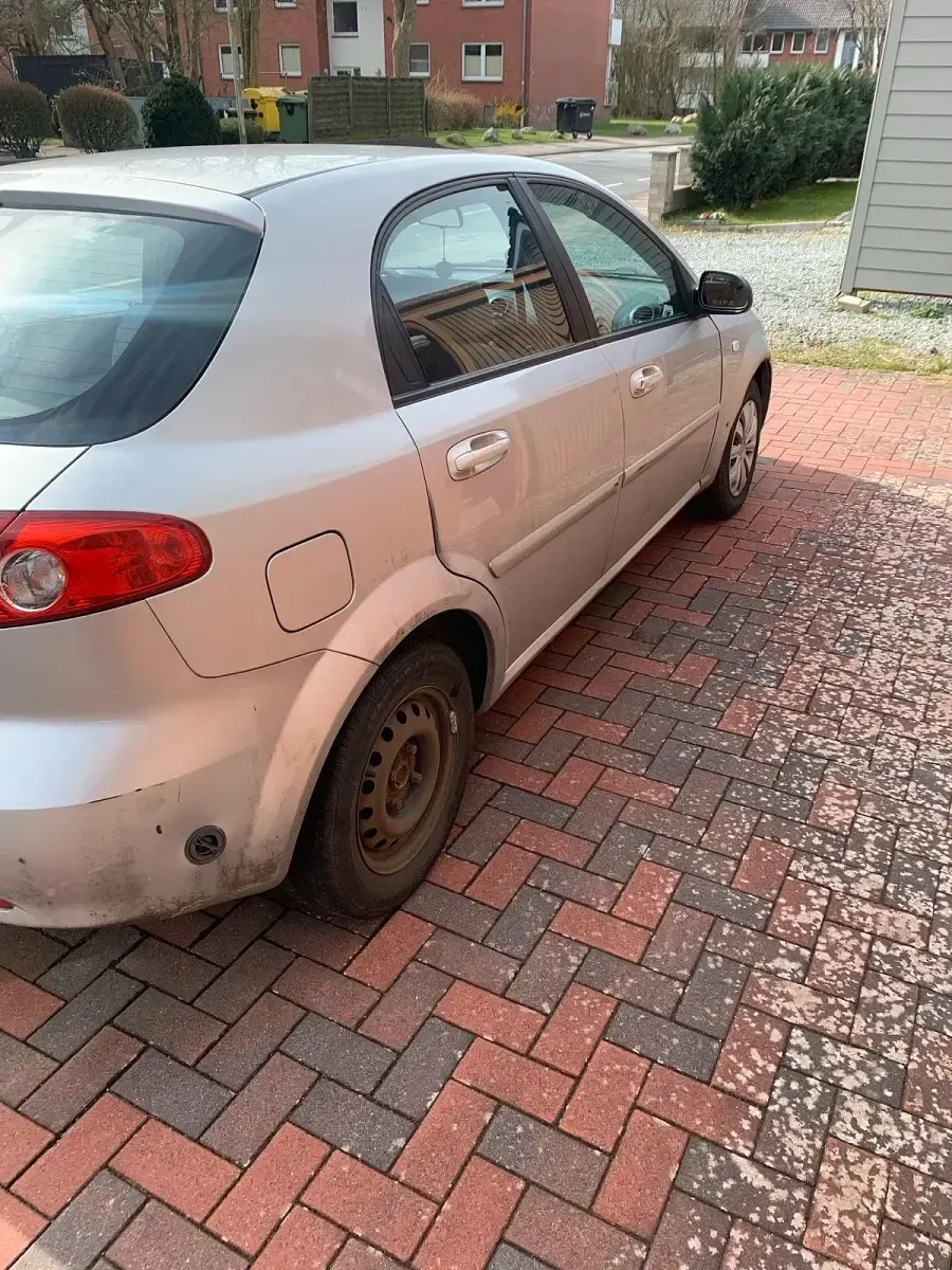Gebraucht Chevrolet Lacetti 94 PS (69 kW) 2005 Silber Kombi