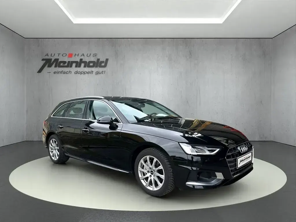 Gebraucht Audi A4 Advanced Plus 204 PS (150 kW) 2023 Schwarz Kombi