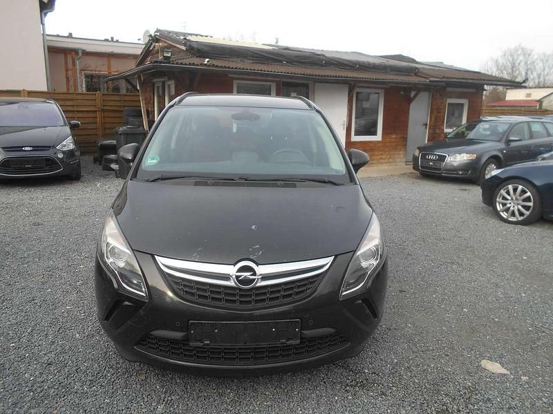 Karbonschw graphitschw midnigh Gebraucht 2013 Opel Zafira Tourer Edition Van / Kleinbus | 4.999 € (Fairer Preis) - Bild 1/4