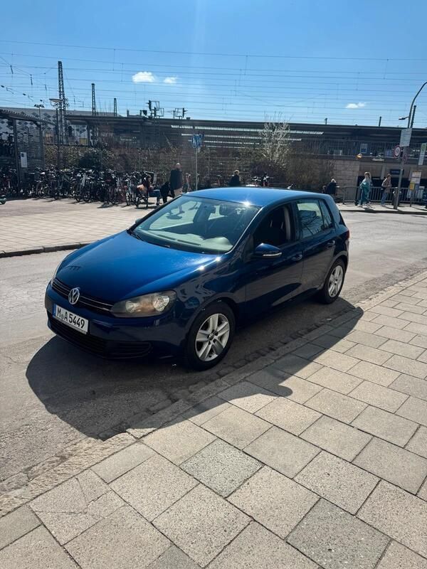 Grau Gebraucht 2010 VW Golf VI Limousine | 4.600 € (Fairer Preis) - Bild 1/4