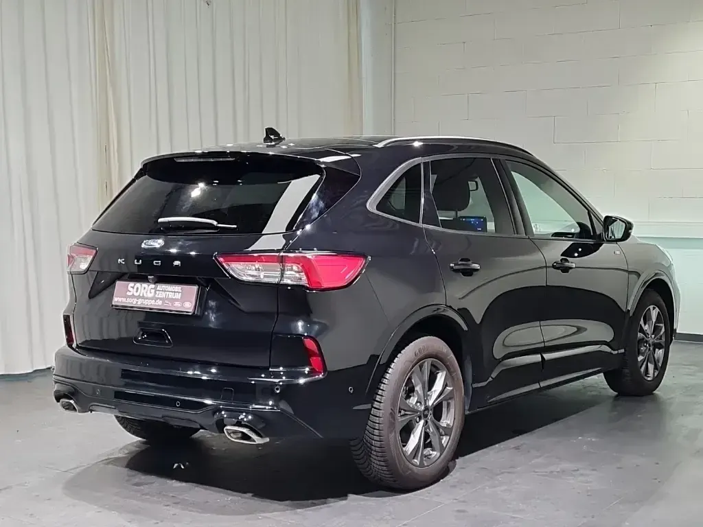 Gebraucht Ford Kuga ST-Line X 150 PS (110 kW) 2023 Schwarz, agate black metallic SUV