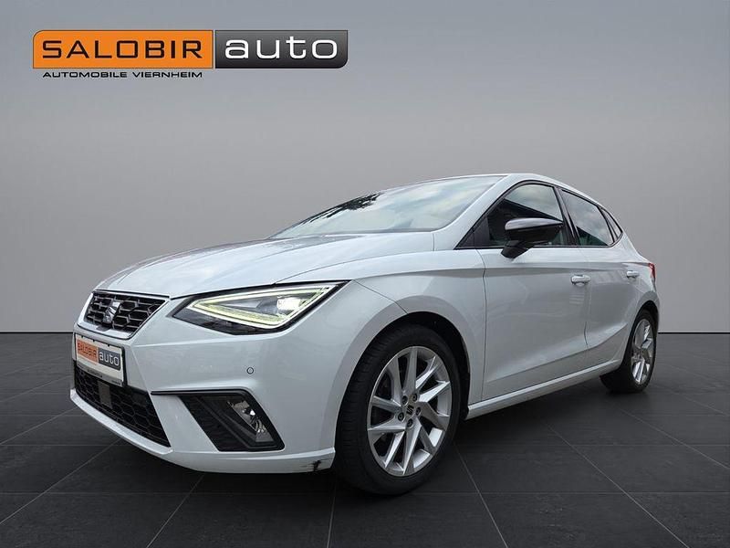 Weiß Gebraucht 2022 Seat Ibiza FR Kleinwagen | 17.990 € (Fairer Preis) - Bild 1/4