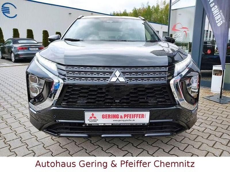 Gebraucht Mitsubishi Eclipse Cross Select 188 PS (138 kW) 2024 Schwarz SUV