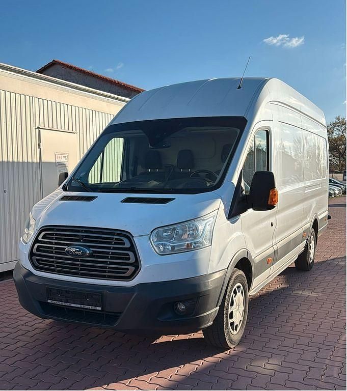Weiß Gebraucht 2016 Ford Transit Trend Van / Kleinbus | 14.490 € (Etwas zu teuer) - Bild 1/4