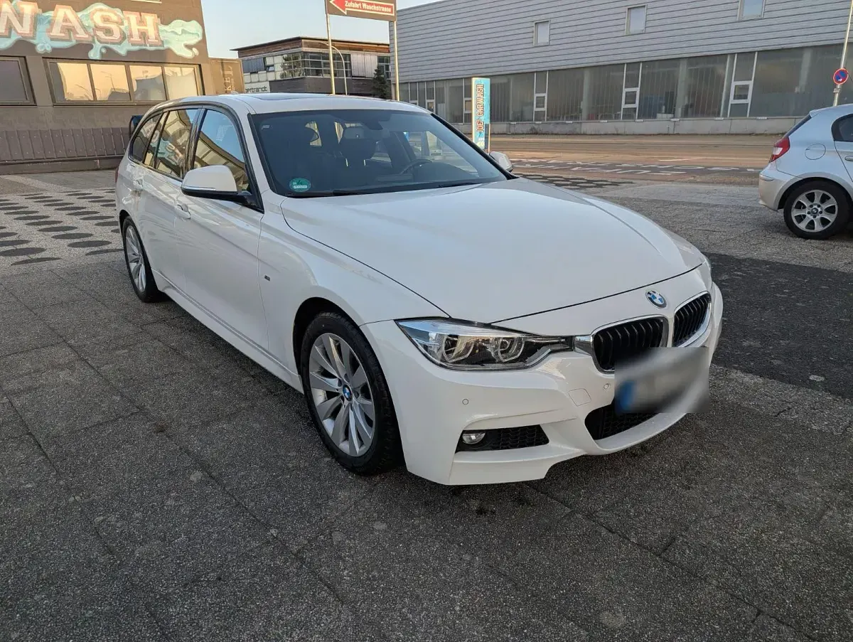Używany BMW 330 M Sport 252 KM (185 kW) 2017 Biały Kombi