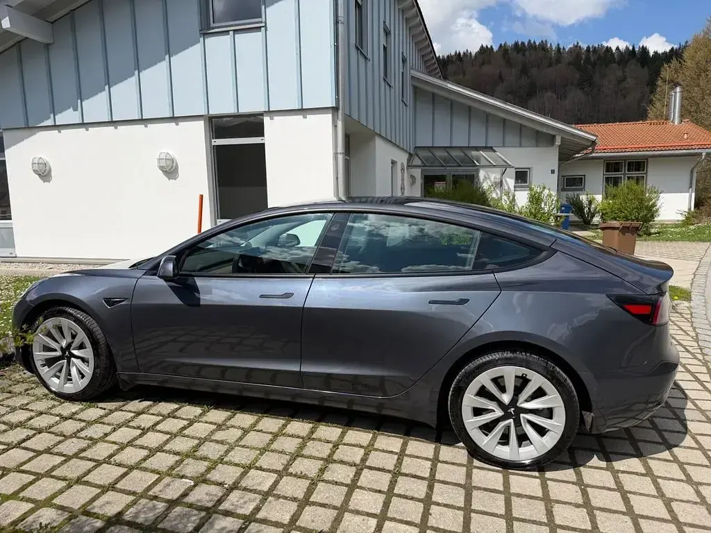 Gebraucht Tesla Model 3 350 kW (476 PS) 2021 Schwarz Limousine