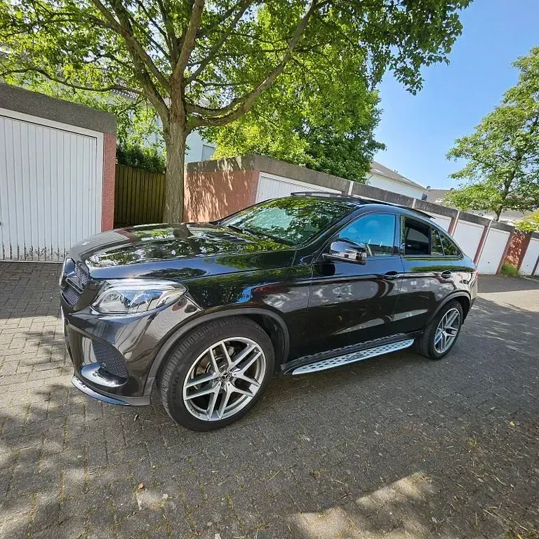Gebraucht Mercedes GLE350 258 PS (189 kW) 2017 Schwarz SUV