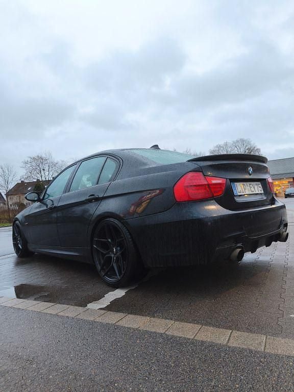 Gebraucht BMW 335 Performance 306 PS (225 kW) 2008 Schwarz Limousine