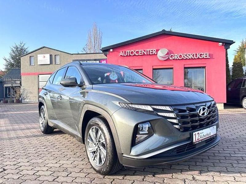 Gebraucht Hyundai Tucson Select 150 PS (110 kW) 2022 Grau SUV