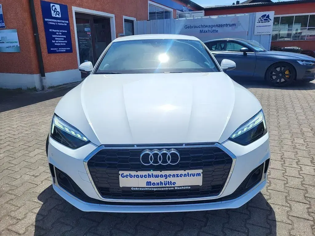 Gebraucht Audi A5 Sportback S-Line 150 PS (110 kW) 2022 Weiß Kleinwagen