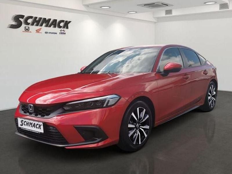 Rot Gebraucht 2024 Honda Civic Elegance Limousine | 29.990 € (Guter Preis) - Bild 1/4