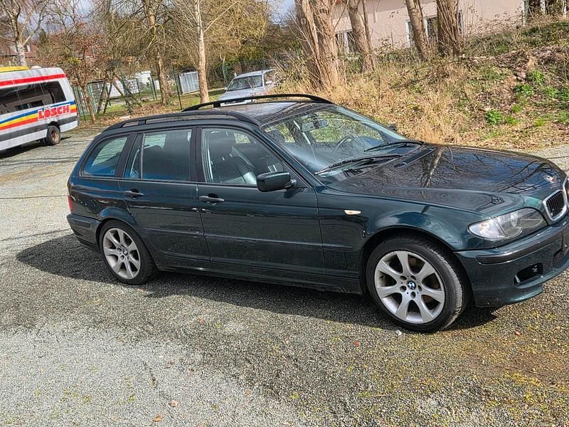 Usata BMW 320 150 CV (110 kW) 2002 Verde Station wagon