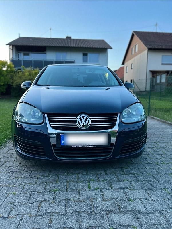 Second-hand VW Golf IV 170 CP (125 kW) 2006 Albastru Berlinǎ