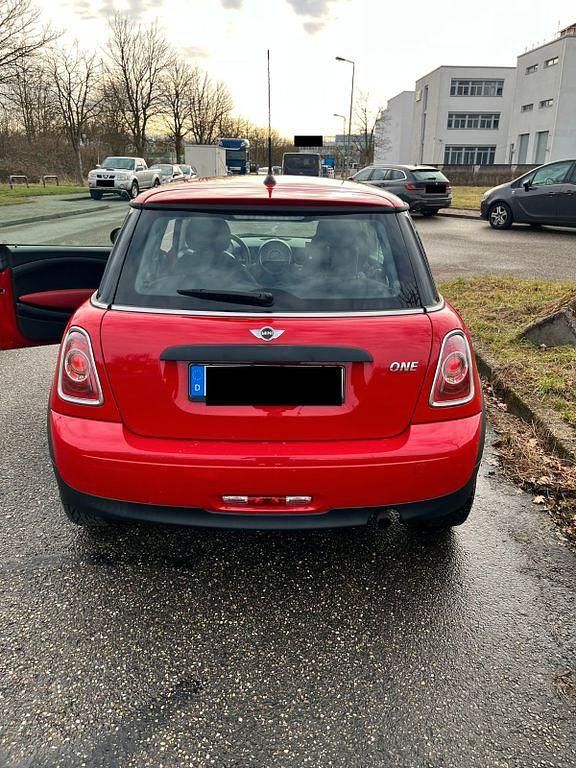Gebraucht Mini ONE Chili 98 PS (72 kW) 2012 Rot Kleinwagen