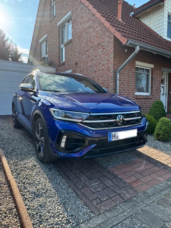 Blau Gebraucht 2023 VW T-Roc R SUV | 34.400 € (Guter Preis) - Bild 1/4