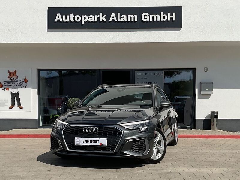 Daytonagrau perleffekt Gebraucht 2022 Audi A3 Sportback S-Line Limousine | 25.499 € (Fairer Preis) - Bild 1/4